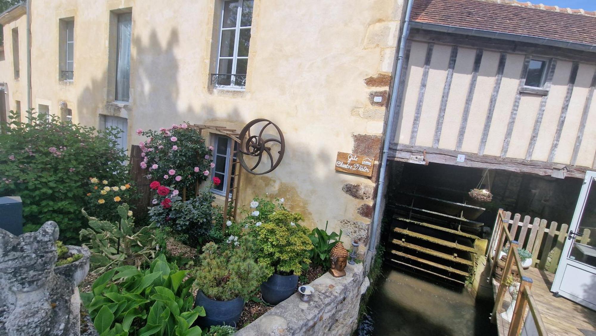 Gite Du Moulin De Barutel Mamers,Avec Spa Et Hammam Sur Reservation Payant Ngoại thất bức ảnh